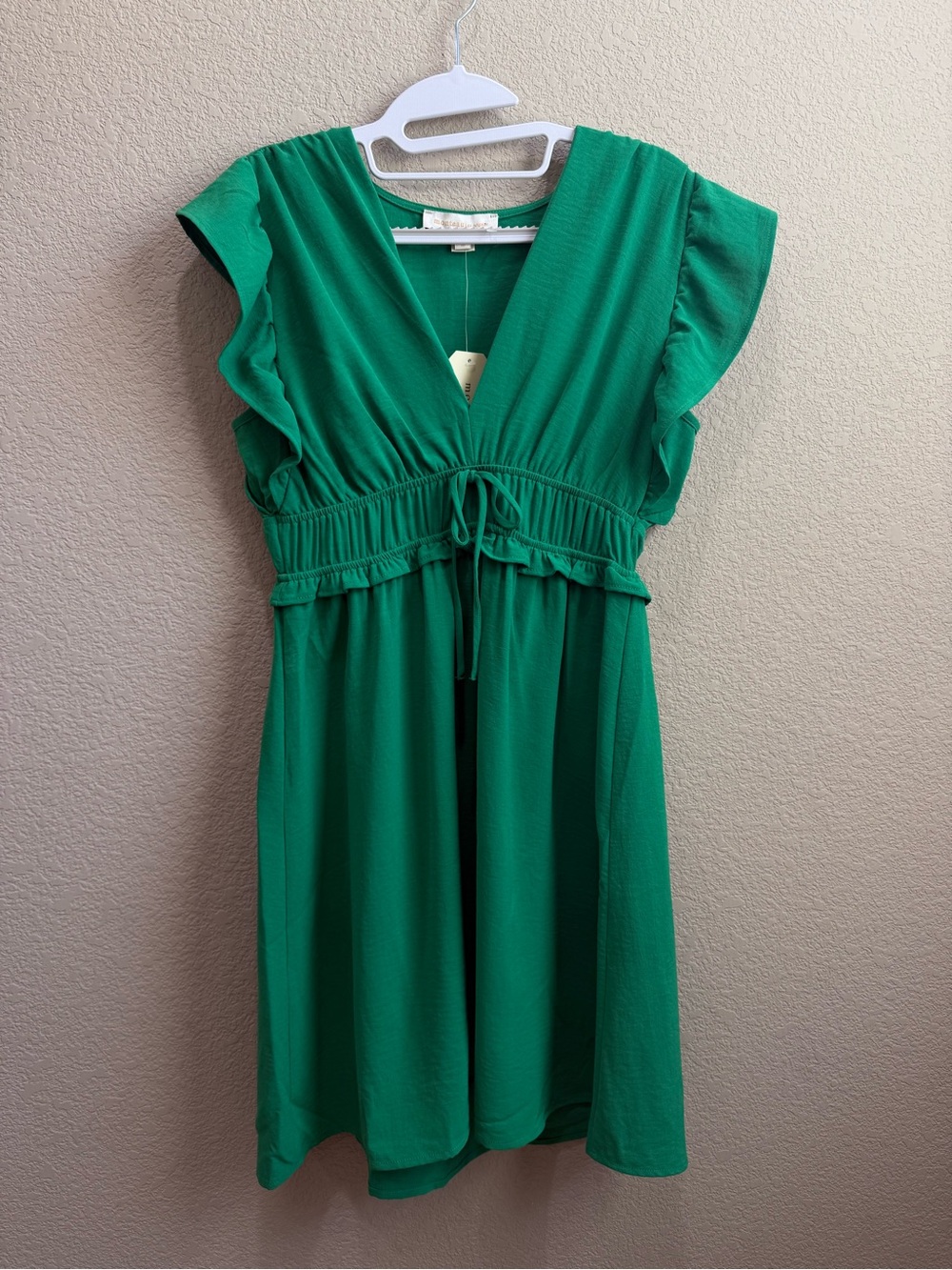 NWT Monteau Los Angeles Green Ruffle Sleeveless Dress